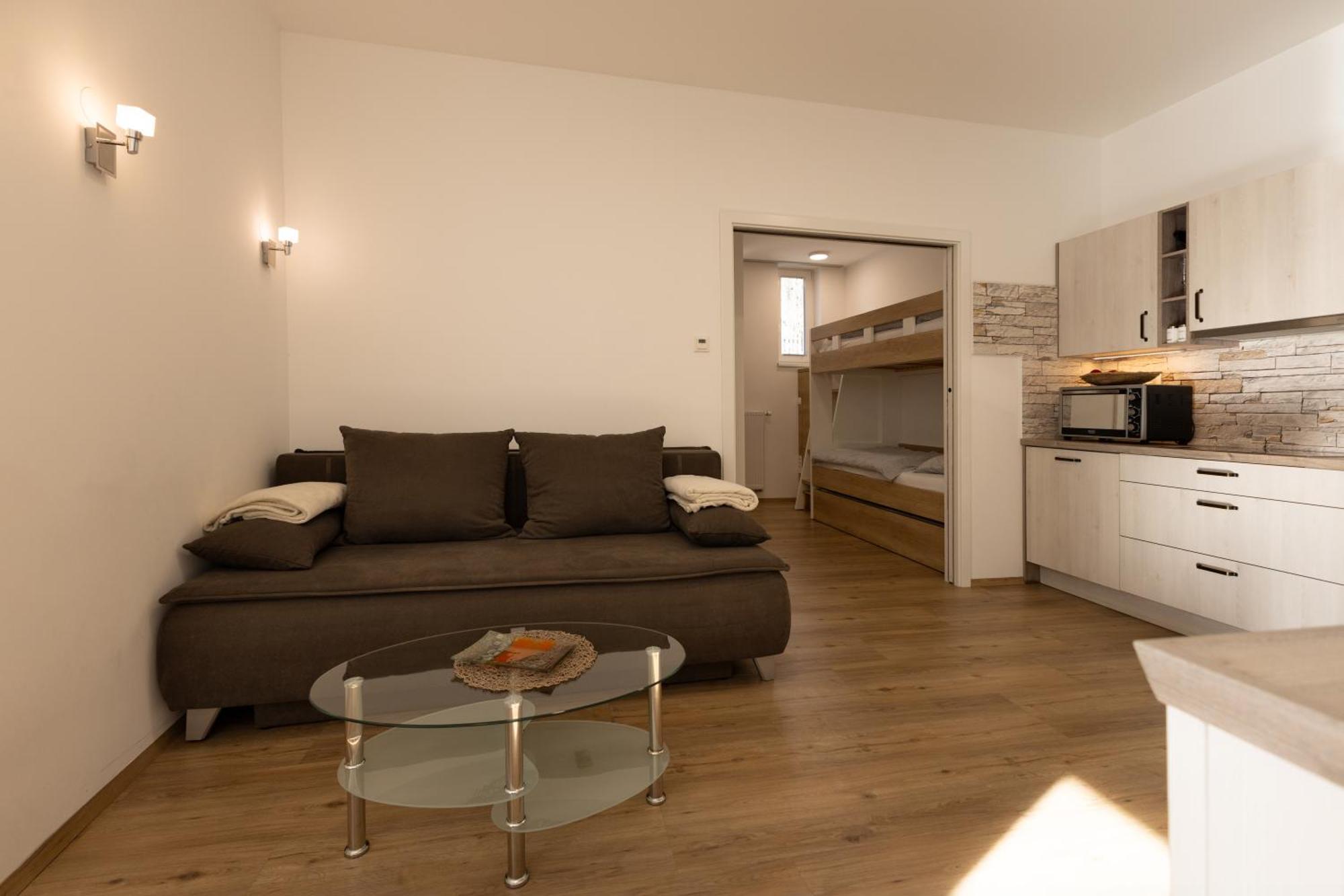 Apartmaji "La Vie Est Belle" Краньска Гора Экстерьер фото